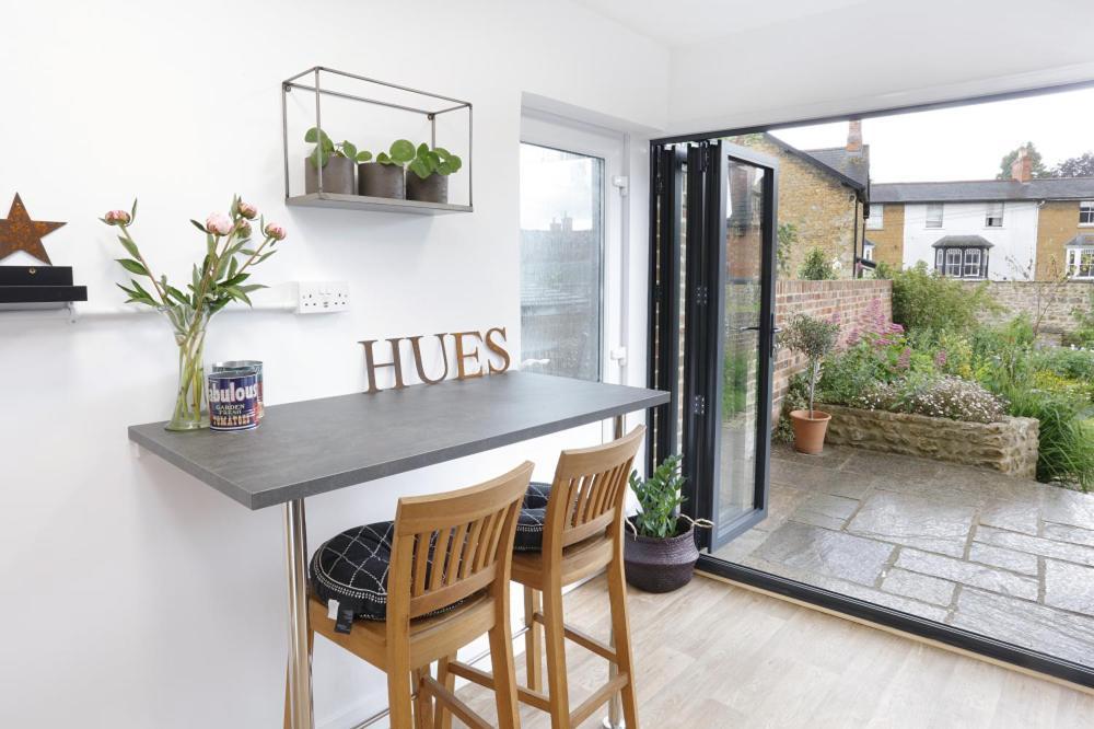 Hues - Castle Cary Hotel Bagian luar foto