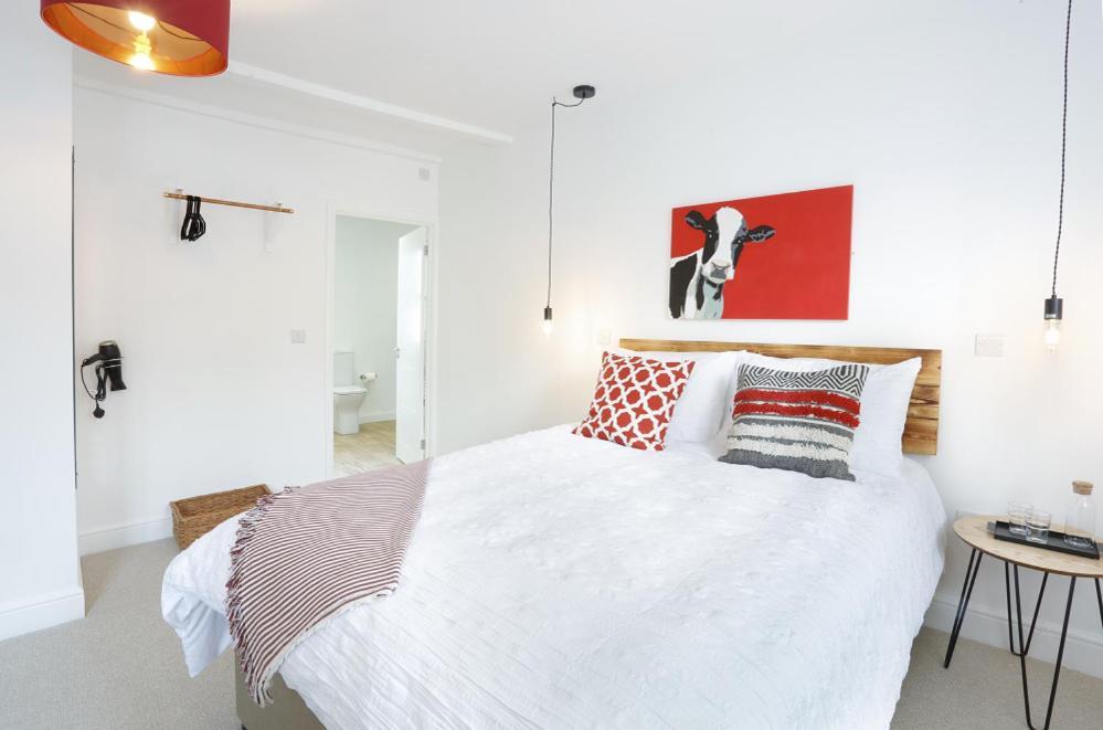 Hues - Castle Cary Hotel Bagian luar foto